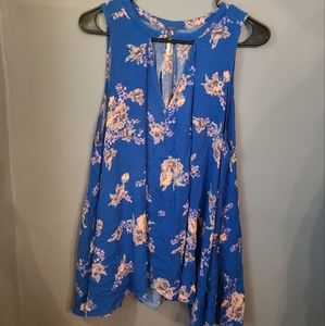 Buckle flowy top Small